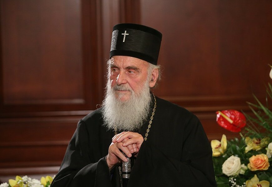Patrijarh Irinej poručio: Vlasti u Crnoj Gori da se urazume