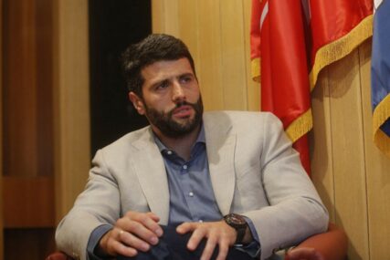 Prvo obraćanje Šapića, novog gradonačelnika Beograda “Moj cilj je grad koji je pobjednik”