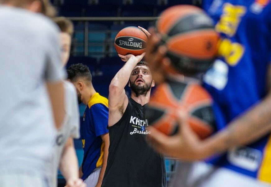 Marković bez greške, Himki bolji od Fenerbahčea