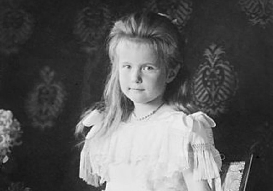 LEGENDA O ODBJEGLOJ PRINCEZI Kako je najmlađa kćerka posljednjeg ruskog cara, Anastasija Romanov, postala NAJINTRIGANTNIJA LIČNOST U ISTORIJI