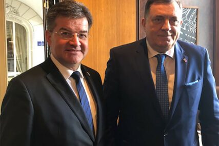 DIPLOMATSKI FORUM Dodik se u Antaliji sastao sa Lajčakom