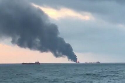 Požar na dva broda u Kerčkom moreuzu, IMA ŽRTAVA (VIDEO)