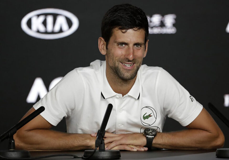 Novak Đoković je došao pred novinare u Australiji, počele su njihove PROVOKACIJE a onda im je ZAPUŠIO USTA
