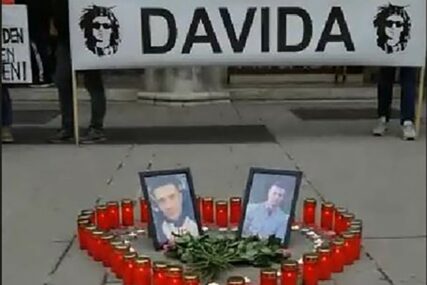 "KLINAC IZ GETA U CENTRU BEČA" Građani Austrije stali uz majku ubijenog Davida