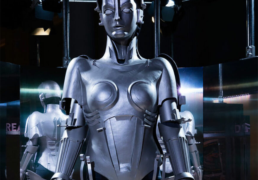 POGLED U BUDUĆNOST Da li će roboti NADVLADATI ljude?