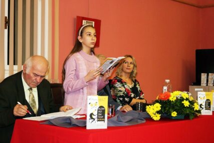 VELIKA NADA POEZIJE Evita Bojkovac iz Dervente ima tri objavljenje knjige, piše o snovima i mašti