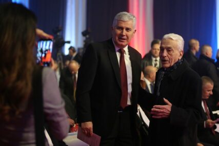 Čović: Stop mržnji, okrenimo se jedni drugima