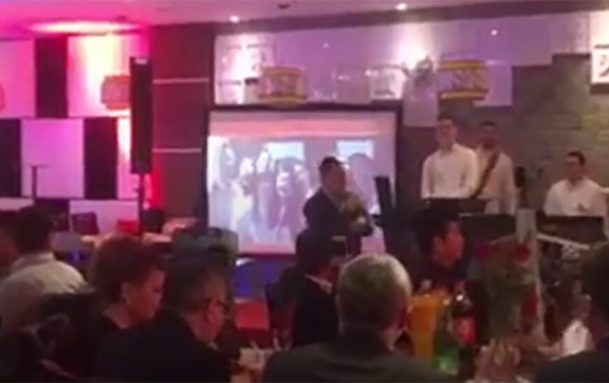 Kinez u Zagrebu zapjevao "Miljacku" i oduševio goste (VIDEO)