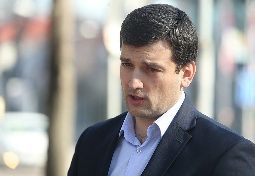 "RUŠENJE UGLEDA NSRS" Šešić o posebnim sjednicama