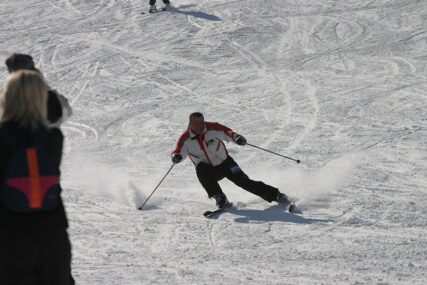 Nesreća na skijanju: Skijaš završio zatrpan u lavini