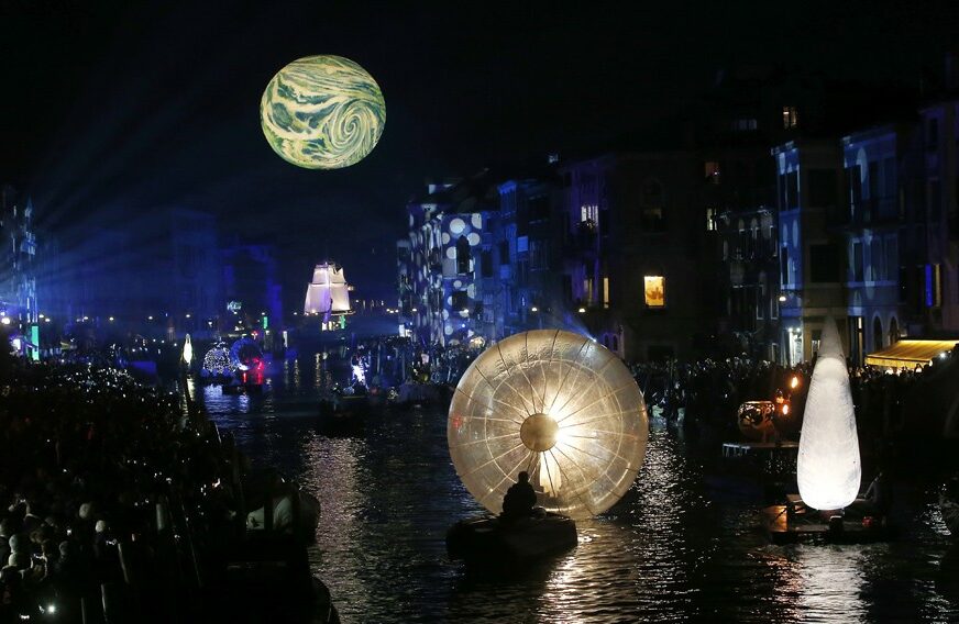 Karneval u Veneciji u znaku stupanja čovjeka na Mjesec