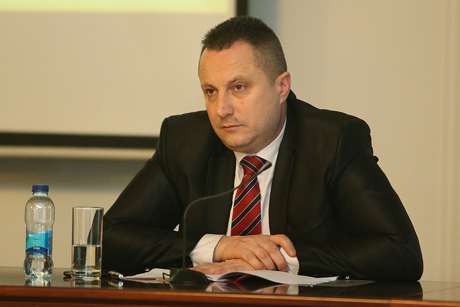 Petričević: Smanjenje budžetske potrošnje najbolja reakcija na KRIZU