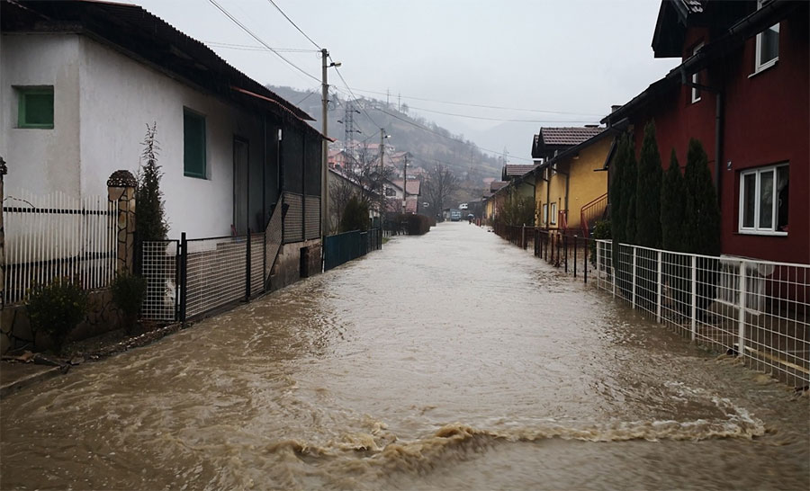 OBILNE PADAVINE NAPRAVILE PROBLEME U FBiH poplavljeno nekoliko kuća, saobraćaj mjestimično blokiran