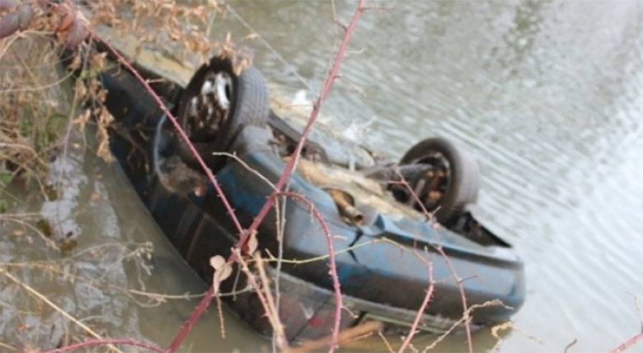 RASVIJETLJENA SAOBRAĆAJKA OD PRIJE TRI GODINE Udario dijete pa automobil potopio u jezeru