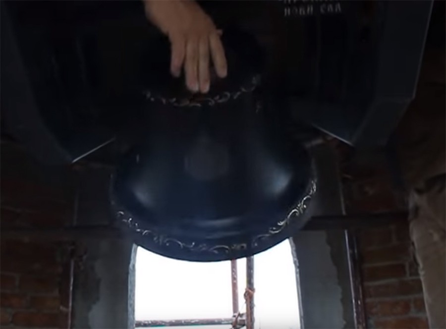 BIZARNO Lopovi iz crkve ukrali zvono teško 150 kg