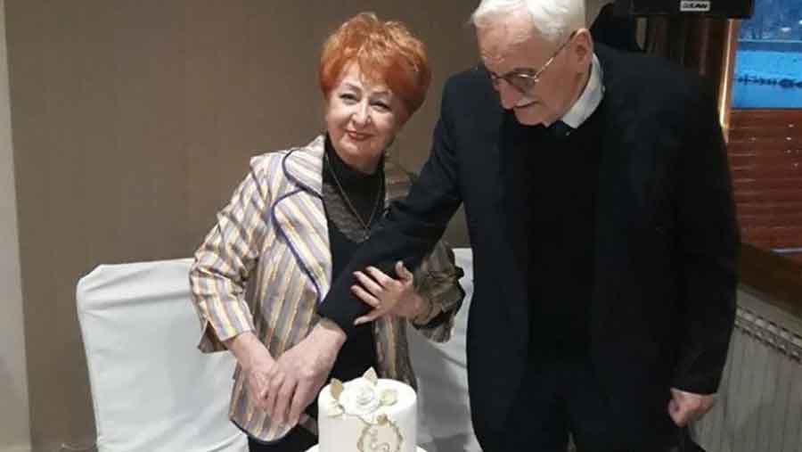 “PONEKAD ISTO SANJAMO” Enisa i Dimitrije proslavili ZLATNI PIR, obilježili 50 godina braka