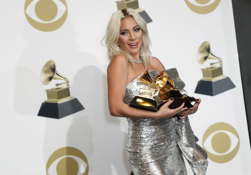 DODJELA GREMIJA Lejdi Gaga odnijela nagradu za pjesmu godine
