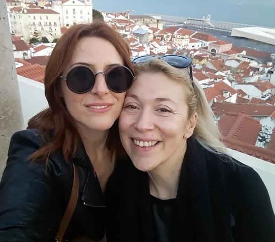 VIDEO PREPUN EMOCIJA Prijateljice iz BiH, Asaki i Irena, nakon 24 godine ponovo se srele u Lisabonu