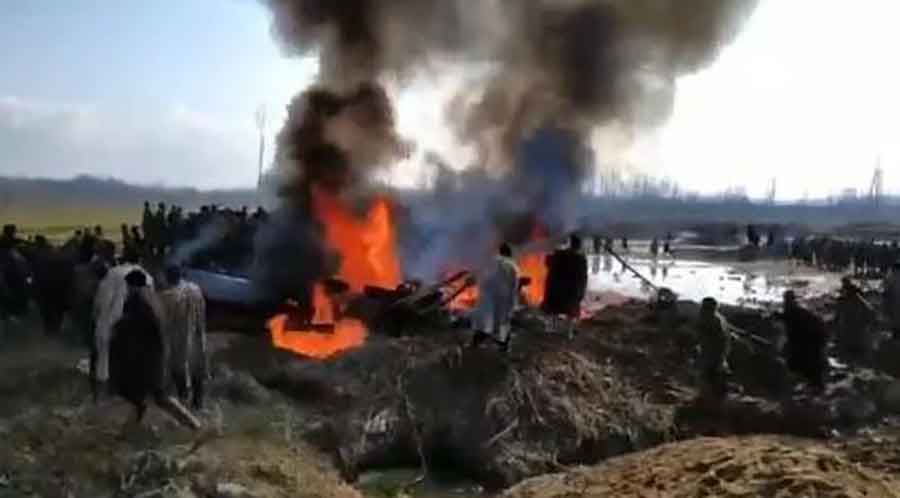 "U PRITVORU SAMO JEDAN PILOT" Pakistanska vojska negirala da je zarobila dva indijska pilota