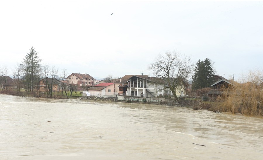 Obećao da će ukrotiti rijeke pa OTIŠAO U DIREKTORE: Poplave prijete, a Vlada Srpske NEMA POMOĆNIKA ministra za vodoprivredu