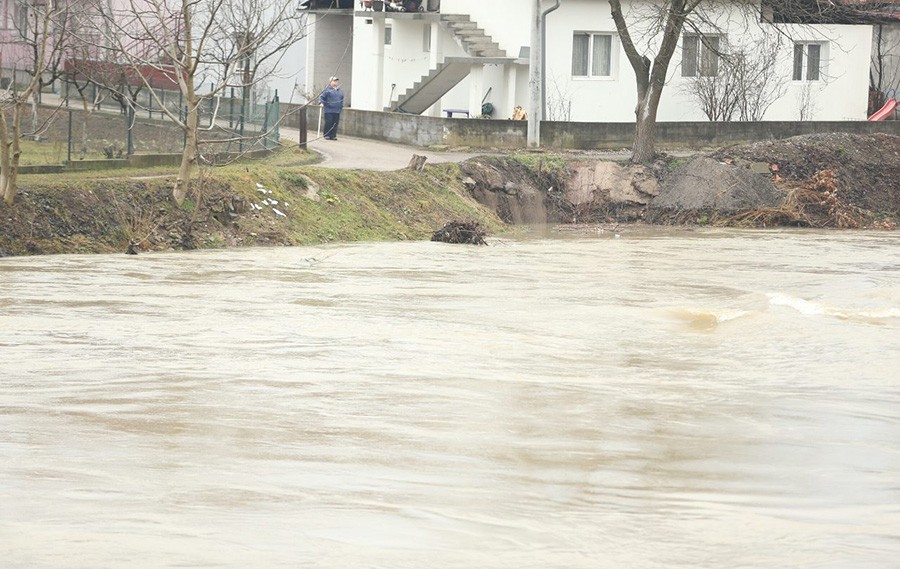 U Kozarskoj Dubici uvedene mjere redovne odbrane od poplava