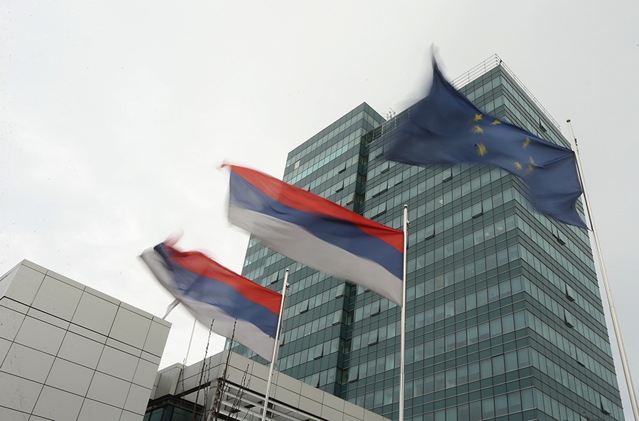 TROBOJKA NA SVIM USTANOVAMA Vlada donijela Odluku o načinu obilježavanja Dana Republike Srpske