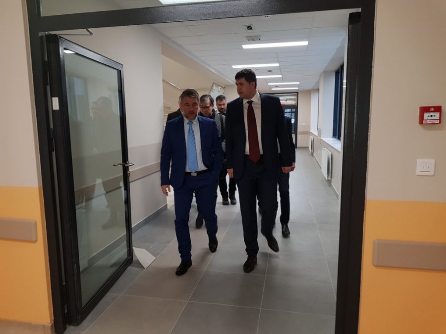 Šeranić u posjeti bolnicama u sarajevsko-romanijskoj regiji: Preseljenje bolnice "Srbija" u martu