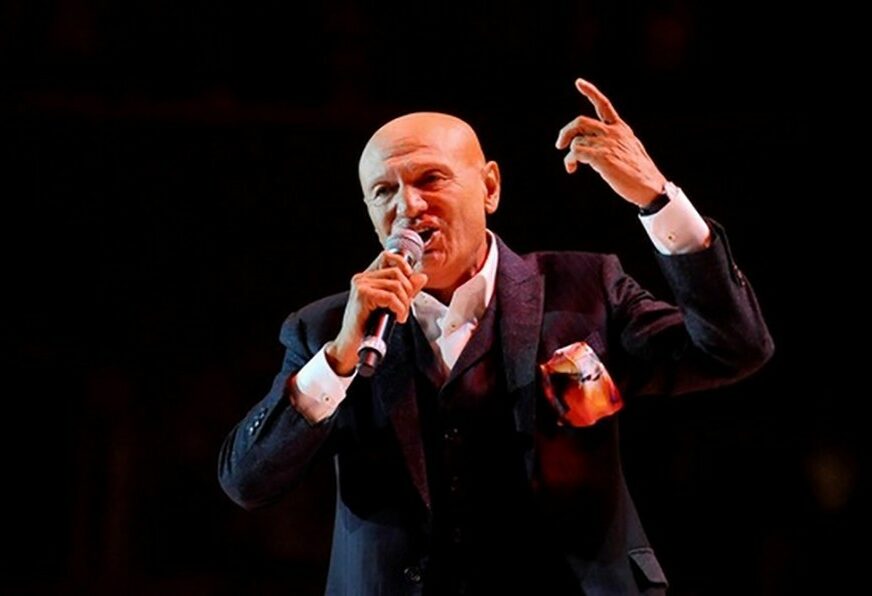 “MORAO SI DA ĆUTIŠ I SLUŠAŠ” Popularni pjevač o druženju i saradnji sa Šabanom Šaulićem
