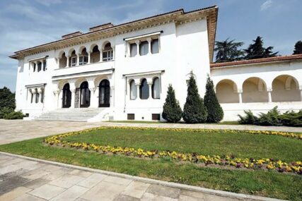 POČELA TURISTIČKA SEZONA Dvorski kompleks na Dedinju otvoren do 31. oktobra