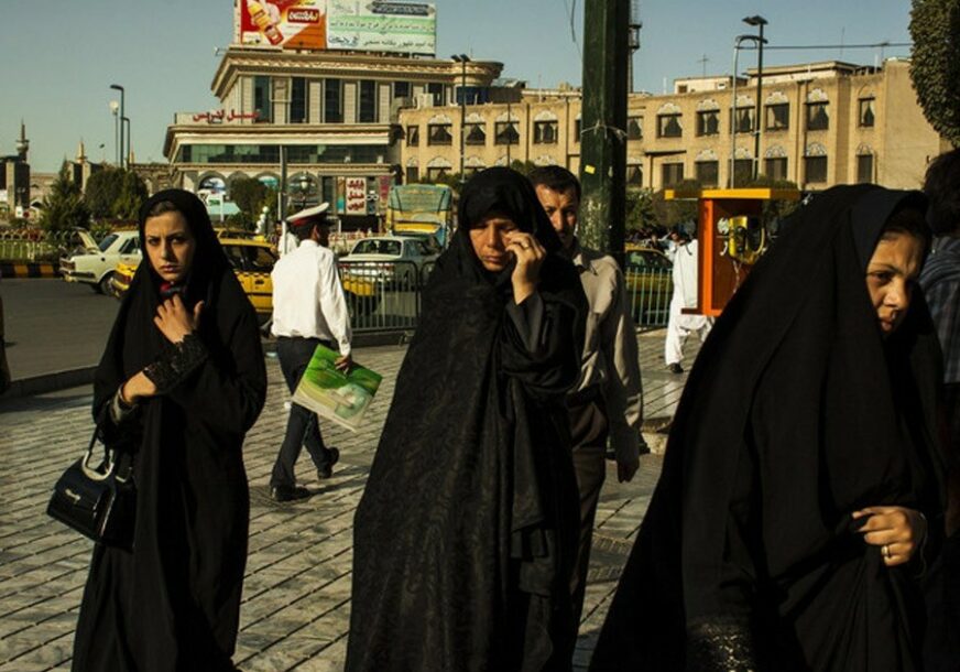 SASVIM DRUGAČIJI IRAN Kada vidite kako su se žene u ovoj zemlji oblačile prije 50 godina NEĆETE VJEROVATI (FOTO)