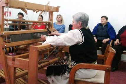 Čuvari tradicije iz Lijevče polja: Radionice tkanja u Kočićevu