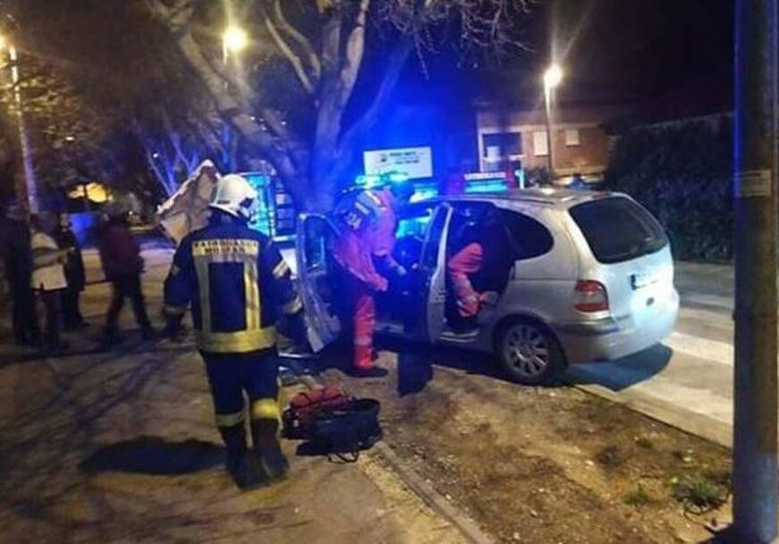 AUTOMOBILOM SE ZABIO U DRVO Vozač povrijeđen u saobraćajnoj nesreći u Mostaru