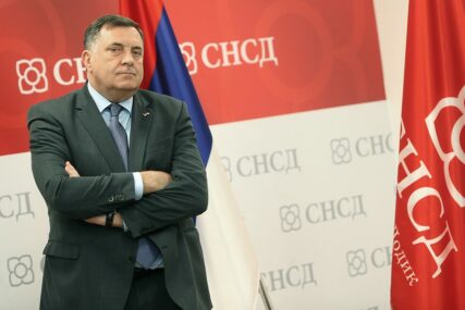 “IMAM PRAVO DA PROMIŠLJAM” Dodik poručio da je Srpska ODVOJENA, ali da to još NIJE PROGLAŠENO