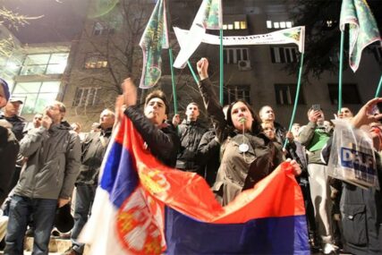 Evropska unija o dešavanjima u Beogradu: "Protesti bi trebalo da ostanu mirni, kao prije ovog vikenda"