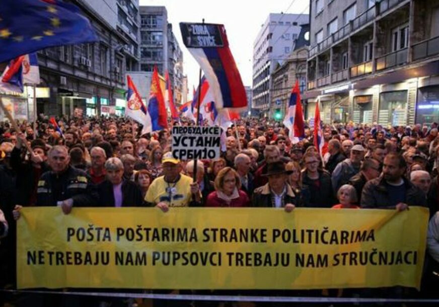 PROTEST "1 OD 5 MILIONA" U BEOGRADU Lečić: Nećemo odustati od naših zahtjeva