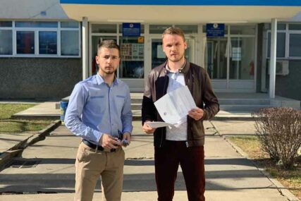 "OVO NEĆU DOZVOLITI" Stanovuković tvrdi da je Begić bio spriječen da uđe u NS RS