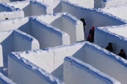S MNOGO PERIPETIJA Evo kako izgleda pravi lavirint od snijega (VIDEO)