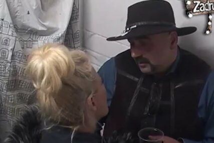 VRELO U ZADRUZI Miki Đuričić i Suzana imali ŽESTOK SEKS u tuš kabini (VIDEO)