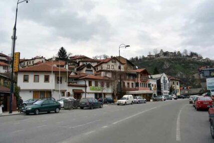 DA LI JE VRIJEDNO Opljačkana benzinska pumpa u Sarajevu, razbojnici odnijeli SAMO CIGARETE