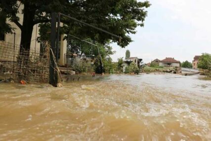 STRAVIČAN BILANS Poplave opustošile dijelove Južnoafričke Republike, više od 50 ljudi POGINULO