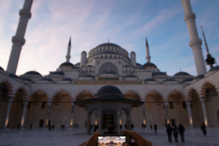 IMPOZANTAN KOMPLEKS Otvorena najveća džamija u Turskoj