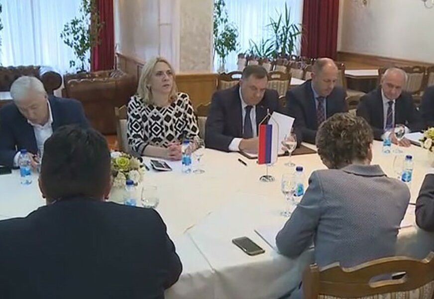 „POLITIKA JE VAŽNA“ Dodik potvrdio da je šest vladajućih stranaka usaglasilo rad do 2022.