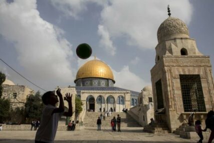 Čuvena džamija u Jerusalimu gorjela U ISTO VRIJEME kad i Notr Dam (VIDEO)
