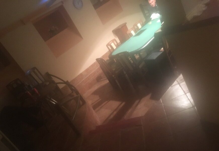 Inspektori u Bijeljini oduzeli stolove i žetone za poker