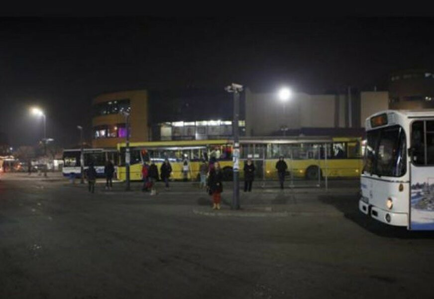 TUČA NA AUTOBUSKOJ STANICI NA ILIDŽI Jedna osoba povrijeđena u okršaju