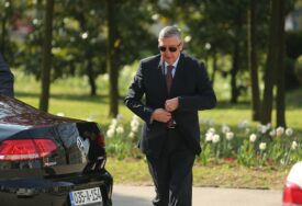 SIGURNE BROJKE Radmanović: Nije realno da dođe do promjene skupštinske većine