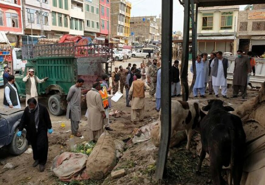 BOMBA SKRIVENA U KROMPIRU U eksploziji na pijaci u Pakistanu najmanje 20 žrtava