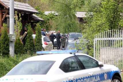 DOBRO POZNATI POLICIJI Bjegunac Benedi Đukanović i Željko Kovačević su ranije opljačkali banku u Ključu
