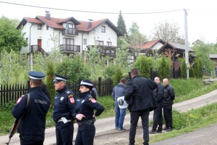 UHAPŠEN RADNIK “SEKTOR SEKJURITIJA” Rodoljub Gajić obezbjeđivao suprugu i djecu Krunića, a sve odavao UBICAMA