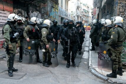 HAOS U ATINI Grčka policija uhapsila više od 90 ljudi